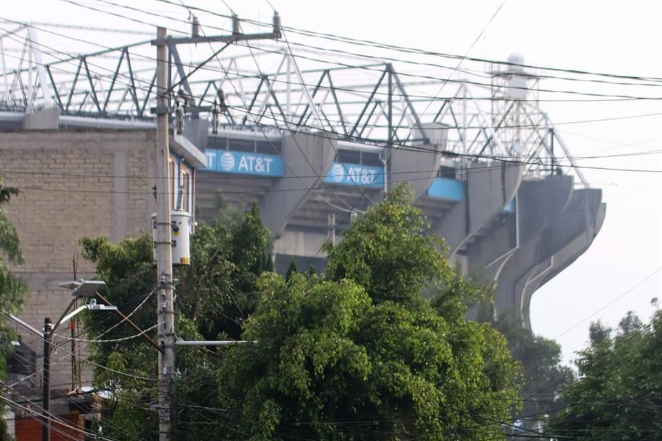 Aunque se preveía la construcción de un centro comercial y un hotel, ahora las obras se realizarán sólo dentro del estadio. 