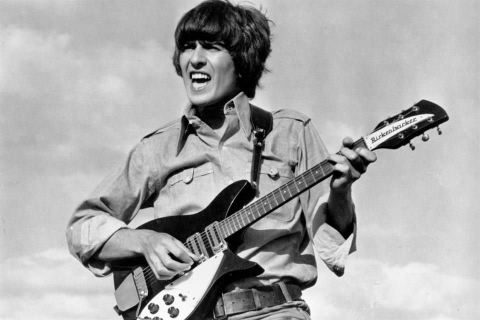 Una guitarra eléctrica del fallecido George Harrison, que usó en los primeros tiempos de The Beatles, será subastada por 800 mil dólares.