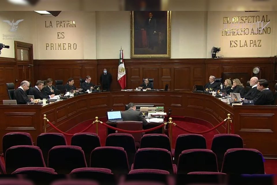 La Corte abrió controversia para decidir si tiene facultades para revisar reforma a PJ, lo cual fue calificado por 4T como golpe de Estado.