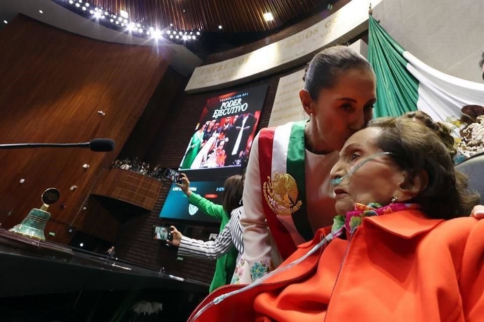 Ifigenia Martínez, presidenta de la Cámara de Diputados e histórica política de izquierda en México, falleció este sábado.