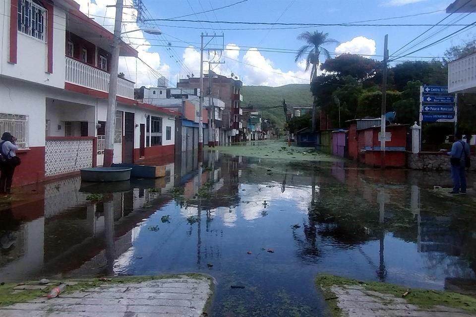 Hace 11 años, tras el huracán 'Ingrid' y la tormenta tropical 'Manuel', también se desbordó la Laguna Negra e inundó a miles de viviendas de Tixtla.