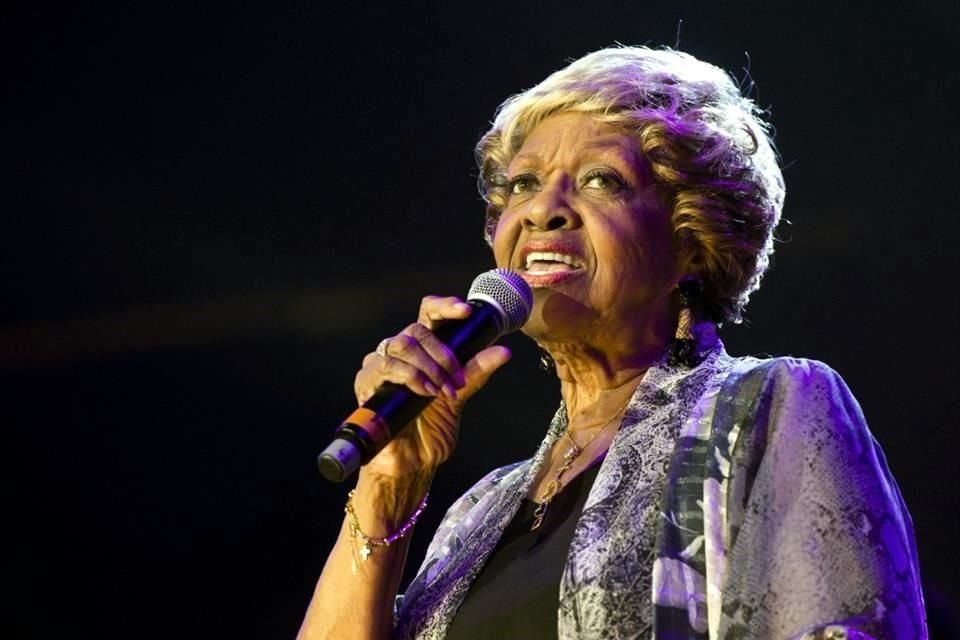 Nacida como Emily Drinkard, Cissy Houston cantaba soul y gospel.