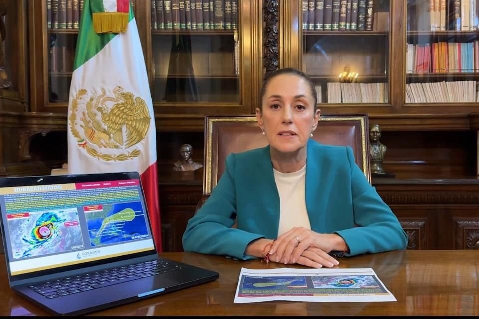 Presidenta Claudia Sheinbaum informó que huracán 'Milton', de categoría 5, se localiza a 115 kilómetros de Celestún, Yucatán, y no descartó que pueda tocar la Costa.