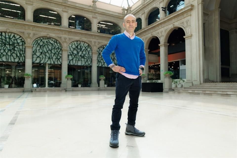 El 'upcycling' permite reutilizar objetos o materiales desechados para crear algo de mayor valor o utilidad, de acuerdo con Daniel Aguilar, director de comunicación de LG México.