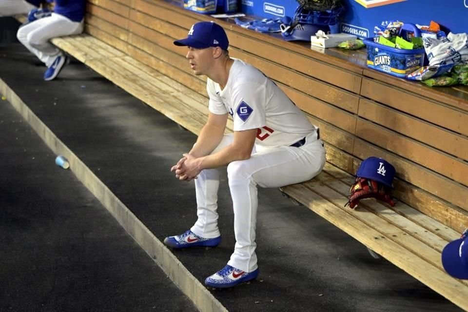 Walker Buehler fue asaltado en Los Ángeles.