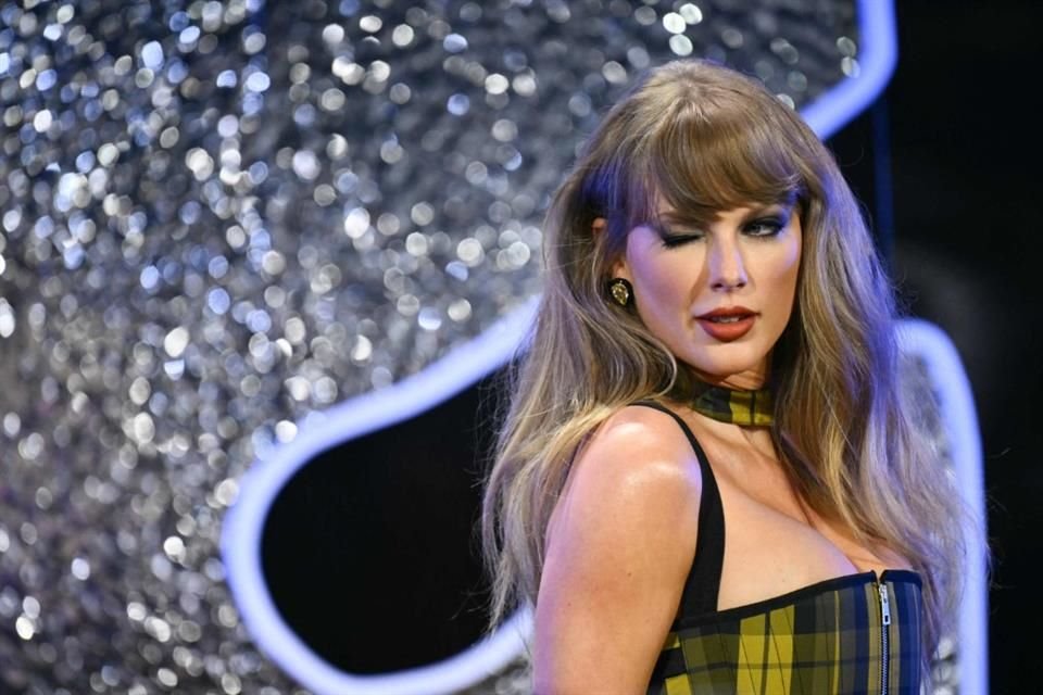 Taylor Swift contó con escolta policial durante sus conciertos en Londres en agosto, luego del intento de atentado en Viena.