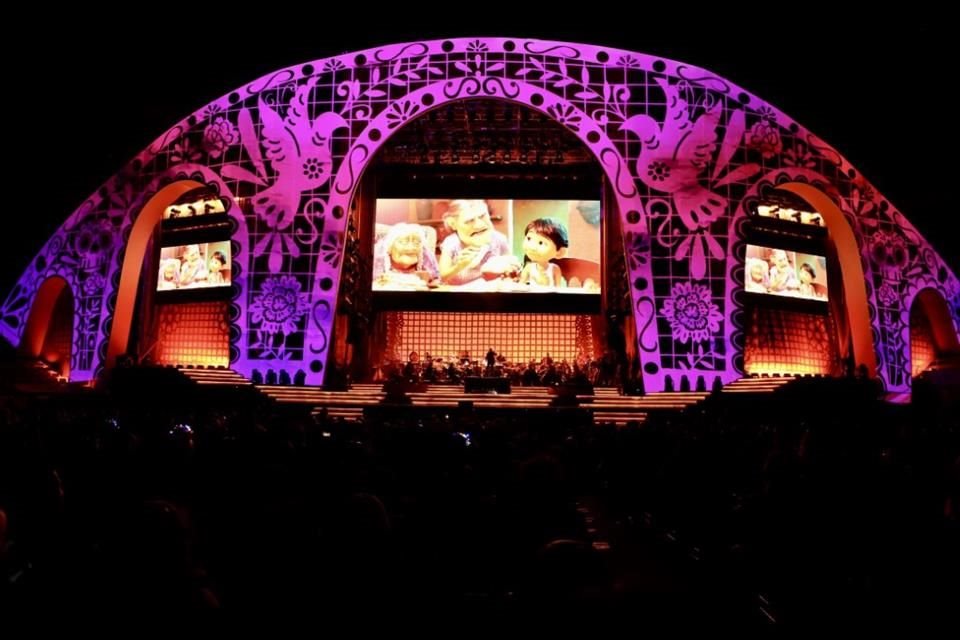 'Coco En Concierto' regresa a la Plaza de Toros el 2 de noviembre con orquesta sinfónica y estrellas para celebrar el Día de Muertos.