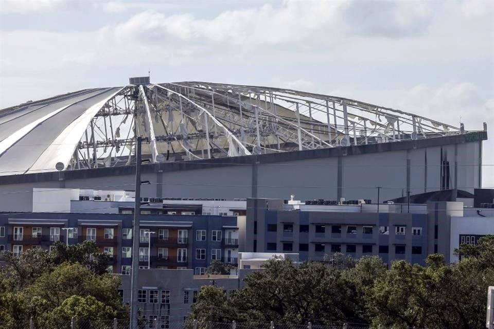 El estadio sufrió daños.