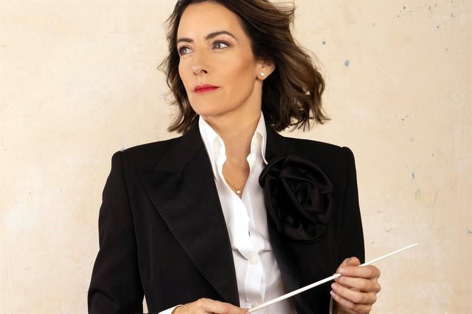 Alondra de la Parra estará al frente de la orquesta sinfónica que acompañará el espectáculo, a estrenarse el 7 de diciembre en el Teatro de la Ciudad.