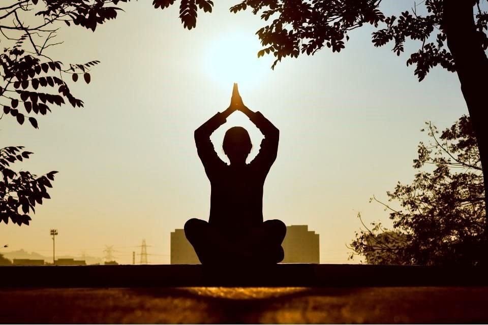 Practicar Mindfulness es regresar al estado sano y equilibrado, enfocándonos en el momento presente, con el cuerpo y la mente, explica el maestro Masaya Okamoto.