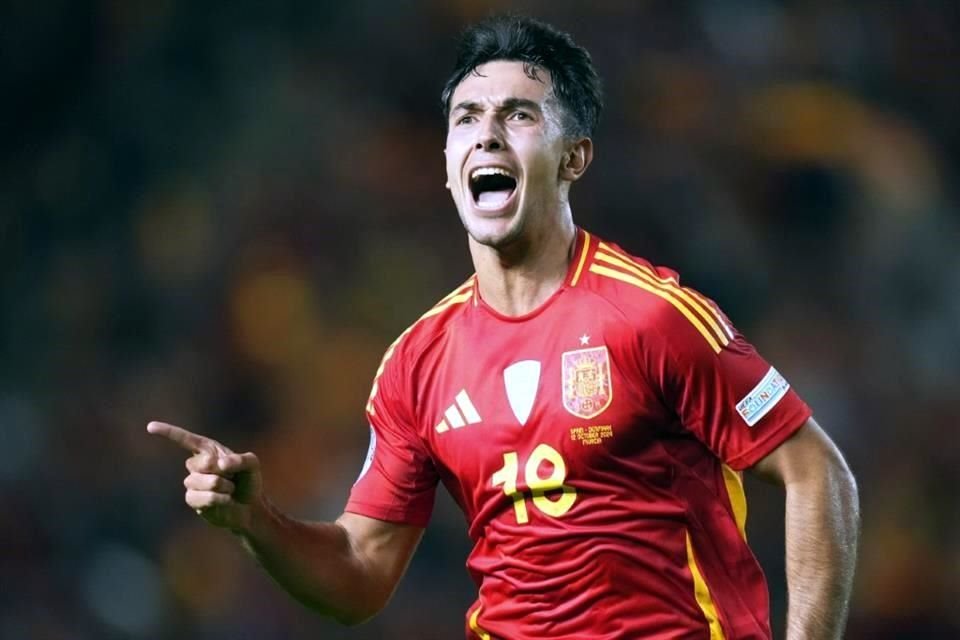 Martín Zubimendi hizo el gol del triunfo para España.