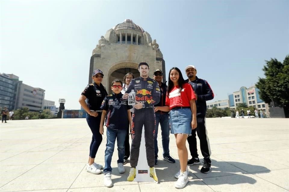 Los aficionados de la F1 disfrutan de la semana previa al GP de México.