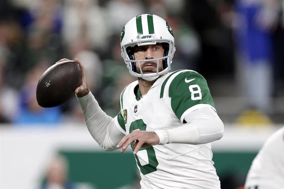 Aaron Rodgers dio un buen juego, pero los Jets no aprovecharon para ganar.