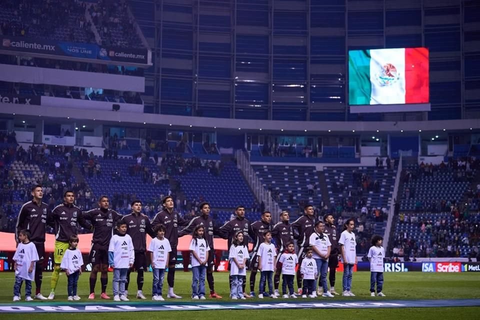 Chivas, Cruz Azul y Pumas fueron los tres clubes de la Liga MX que más futbolistas aportaron a las distintas categorías tricolores.