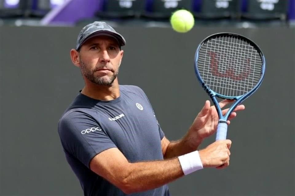 González aún puede en el tenis profesional.