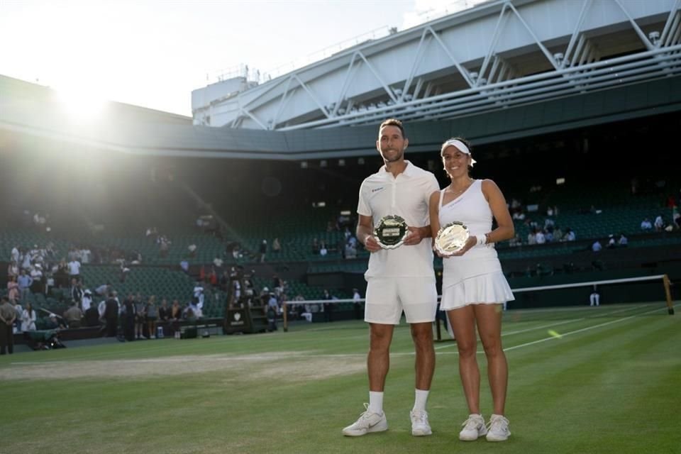 Santiago González y Giuliana Olmos fueron finalistas del dobles mixtos de Wimbledon este año.