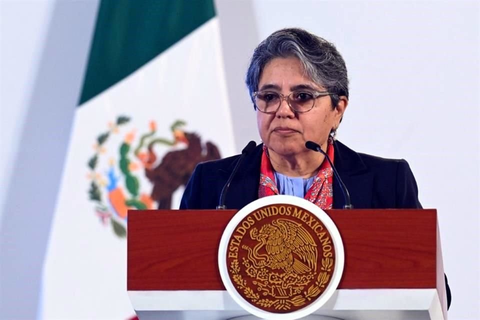 La Secretaria de la Función Pública, Raquel Buenrostro, en la conferencia de este jueves en Palacio Nacional.