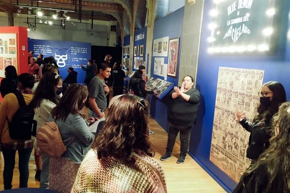 El Museo del Estanquillo ha implementado carpetas en braille en cada una de sus exposiciones y letras de mayor tamaño; también cuenta con una audiodescripción de su fachada.