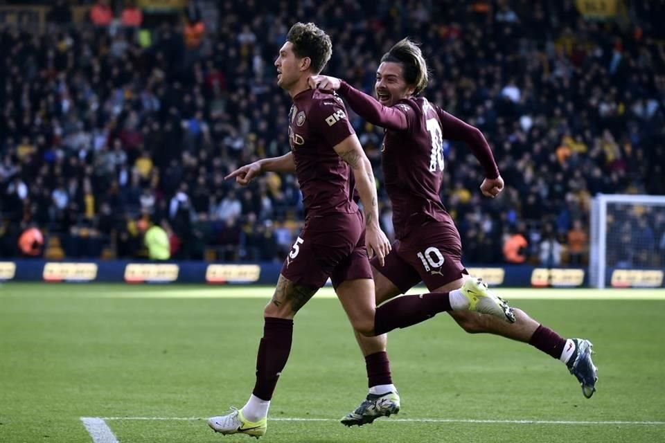 John Stones provocó el triunfo del Manchester City como visitante.