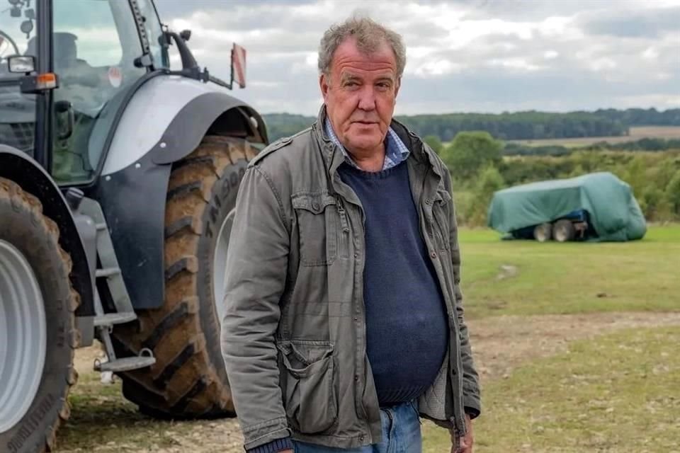 Tras un susto durante unas vacaciones en una isla, el presentador británico Jeremy Clarkson se sometió a una cirugía de corazón de emergencia.