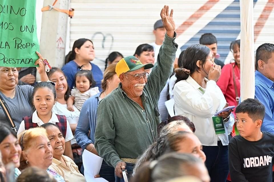 Apoya Ricardo Gallardo en seguridad alimentaria a Cedral