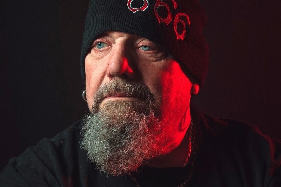 Paul Di'Anno, uno de los primeros vocalistas de Iron Maiden, falleció a los 66 años tras una larga batalla contra una enfermedad no revelada.