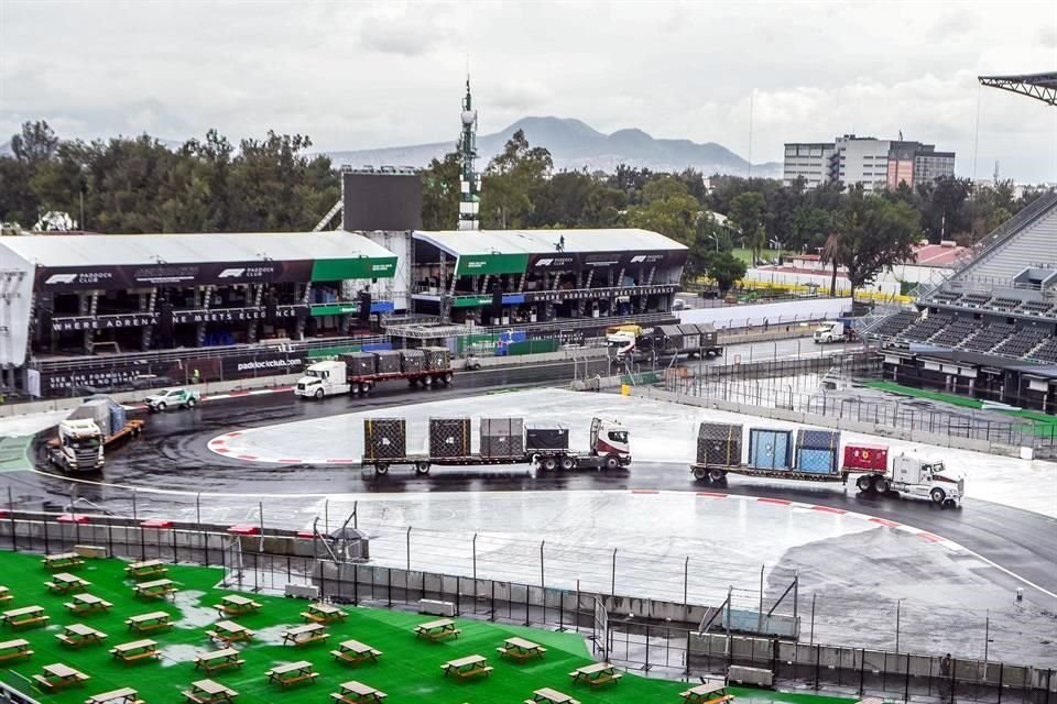 El Autódromo Hermanos Rodríguez ya recibió las decenas de toneladas para el Gran Premio de la Ciudad de México.