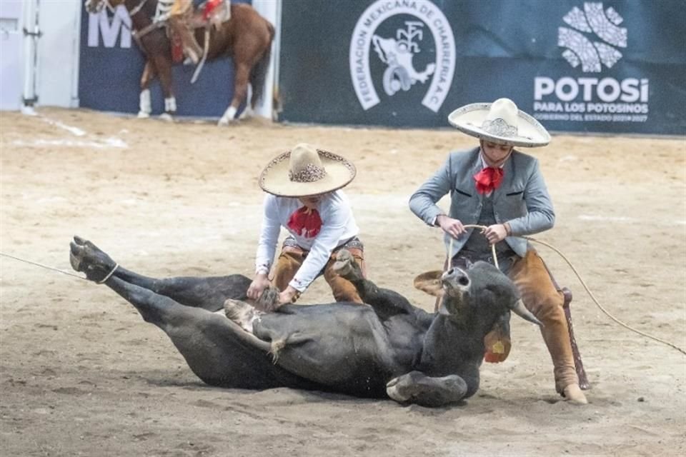 Los charros de Jalisco sumaron 343 puntos mientras que el equipo de Pepe Aguilar, el Soyate, se fue al segundo lugar con 358 puntos.