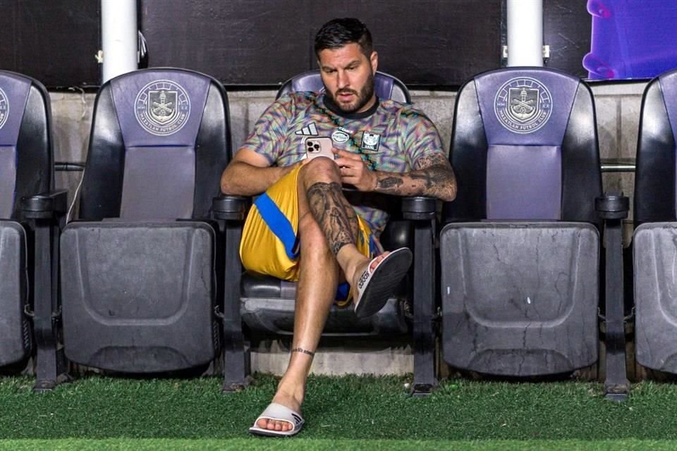 Gignac estará en el banquillo de suplentes.