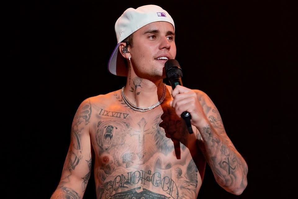 Justin Bieber podría demandar a sus ex representantes comerciales por mala gestión de su dinero, tras años de pérdidas económicas.