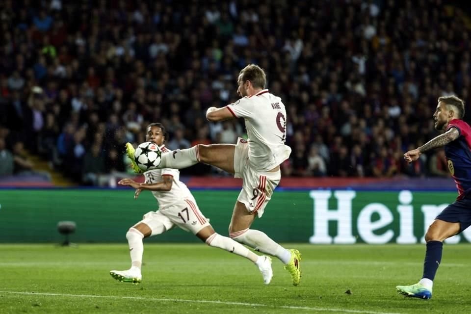 Así remató Harry Kane para el único gol de los alemanes.