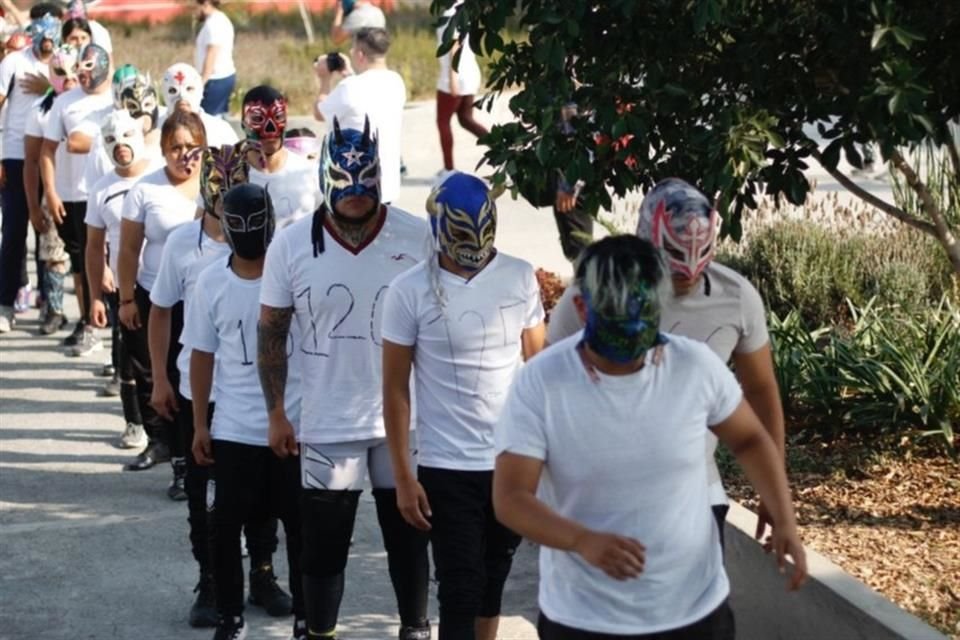 Se calificará resistencia, fuerza, desempeño sobre el ring, y carisma.