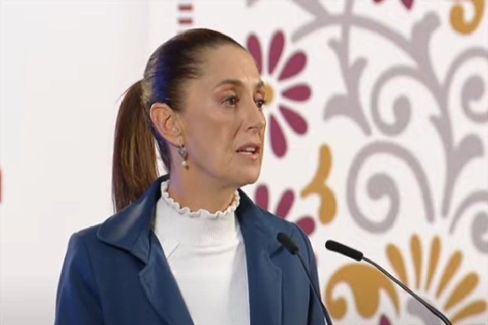 Sheinbaum informó que el plan de descentralización de dependencias federales propuesto por AMLO será puesto a revisión.