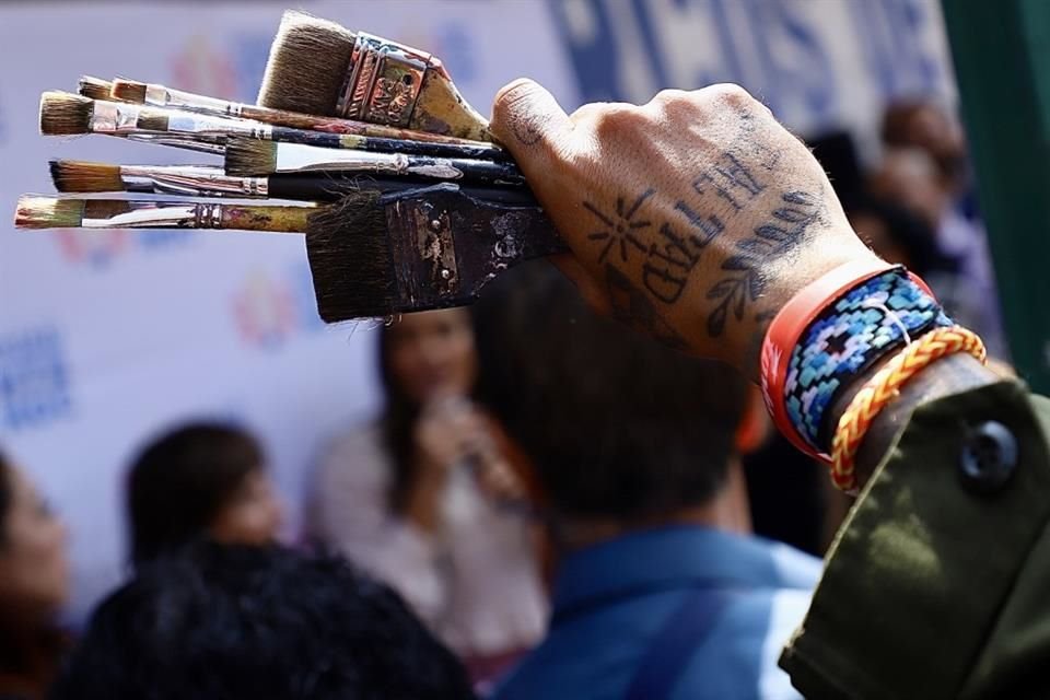 La Alcaldesa enfatizó en que el borrado se trató de violaciones a los derechos culturales y atropellos contra barrios y colonias e incluso contra el sustento económico de cientos de familias.