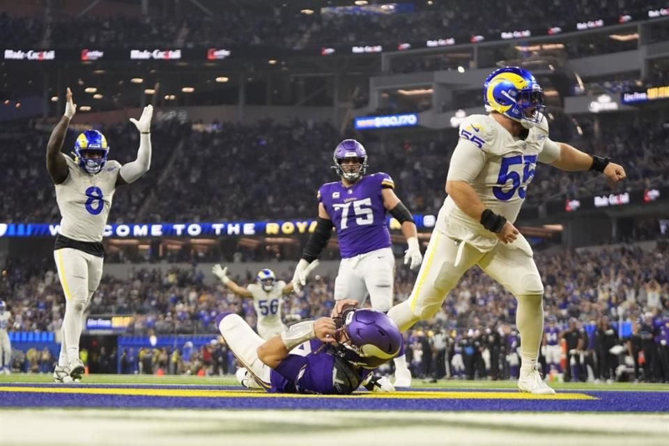 Sam Darnold fue capturado en su zona de anotación.