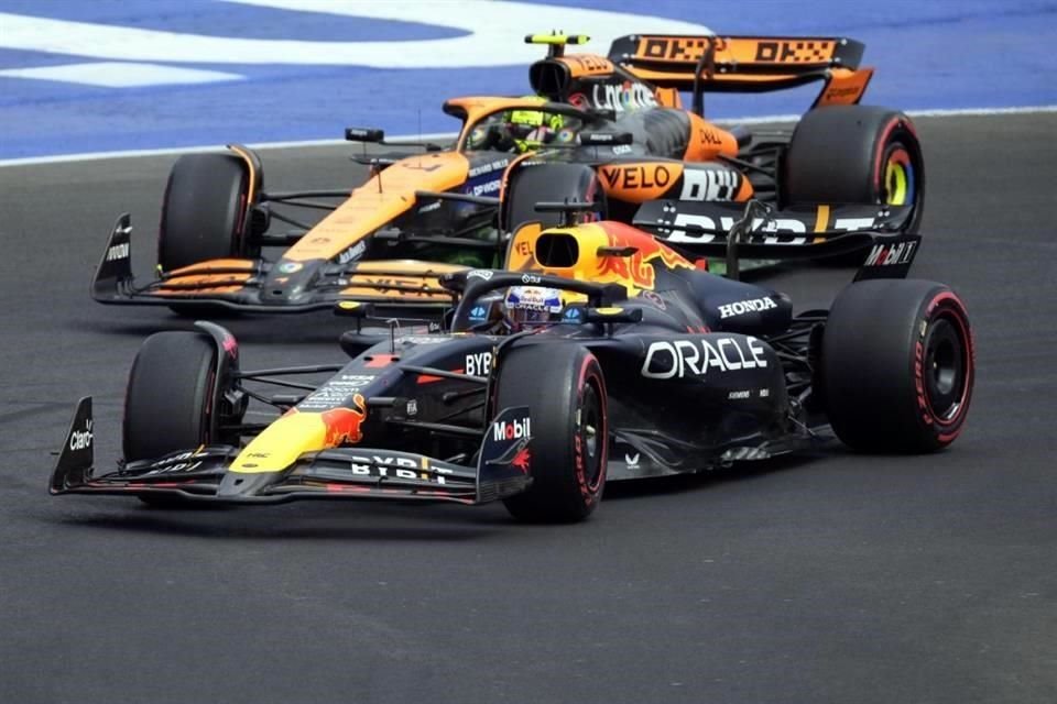 Max Verstappen y Lando Norris, la lucha por el título de la Fórmula Uno, estarán codo a codo en la parrilla de salida.