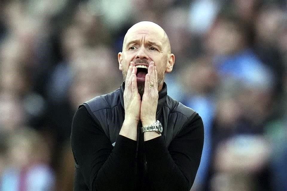 Erik ten Hag fue destituido de su cargo como DT del Manchester United.