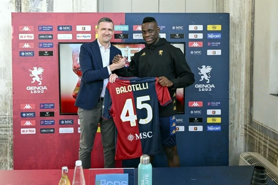 Mario Balotelli jugará en el Genoa.