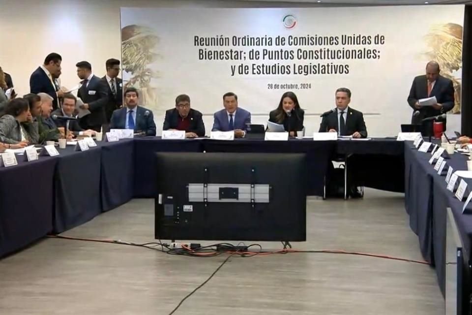 En comisiones del Senado, por unanimidad, se aprobó dictamen que eleva a rango constitucional programas del Bienestar.