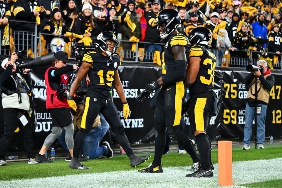 El propio Austin hizo una gran recepción para otro touchdown.