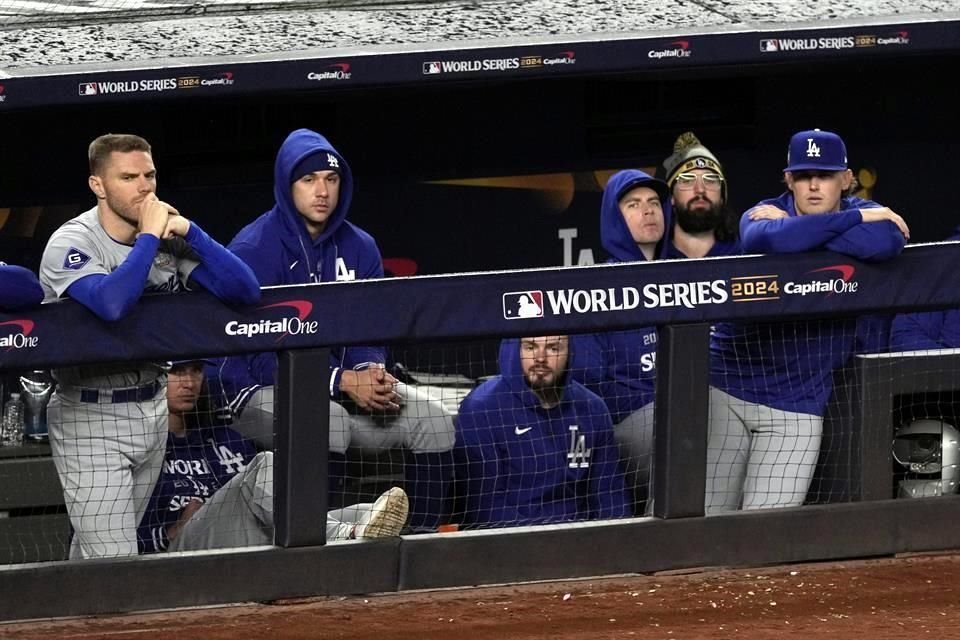 Ahora las caras largas estuvieron en el dugout de los Dodgers.