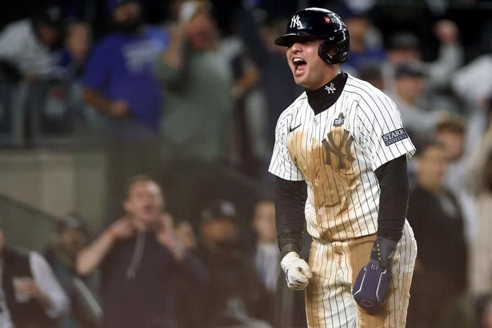 Con un grand slam de Anthony Volpe, los Yankees de Nueva York derrotaron 11-4 a los Dodgers de Los Ángeles y evitaron una humillante barrida en la Serie Mundial de 2024.