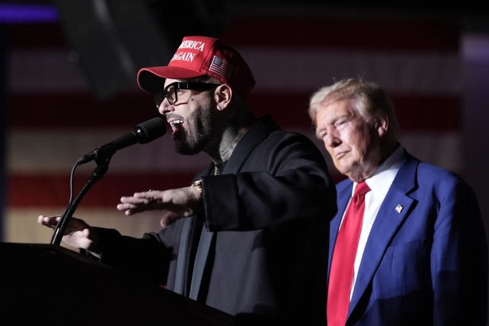 El cantante Nicky Jam durante un evento de campaña de Donald Trump, el 13 de septiembre, en Las Vegas.