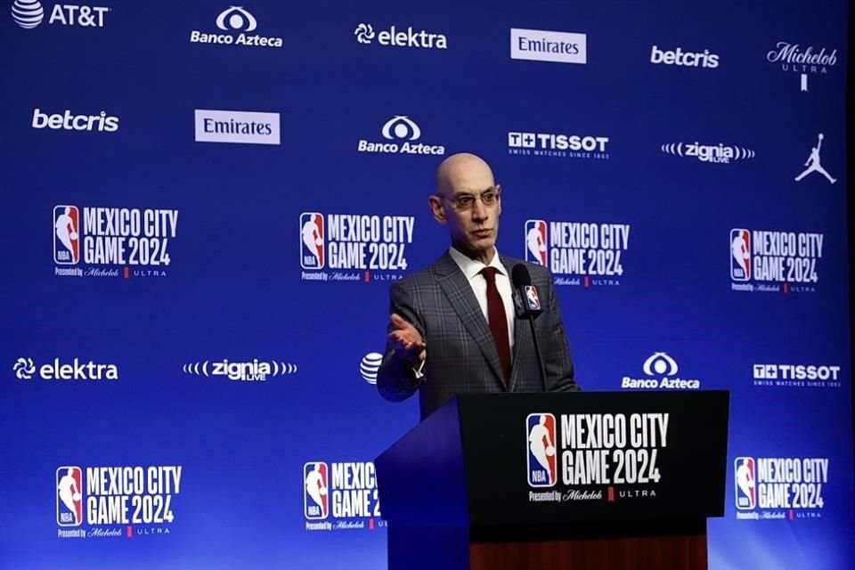 El Comisionado de la NBA, Adam Silver, dice que hay planes para México.