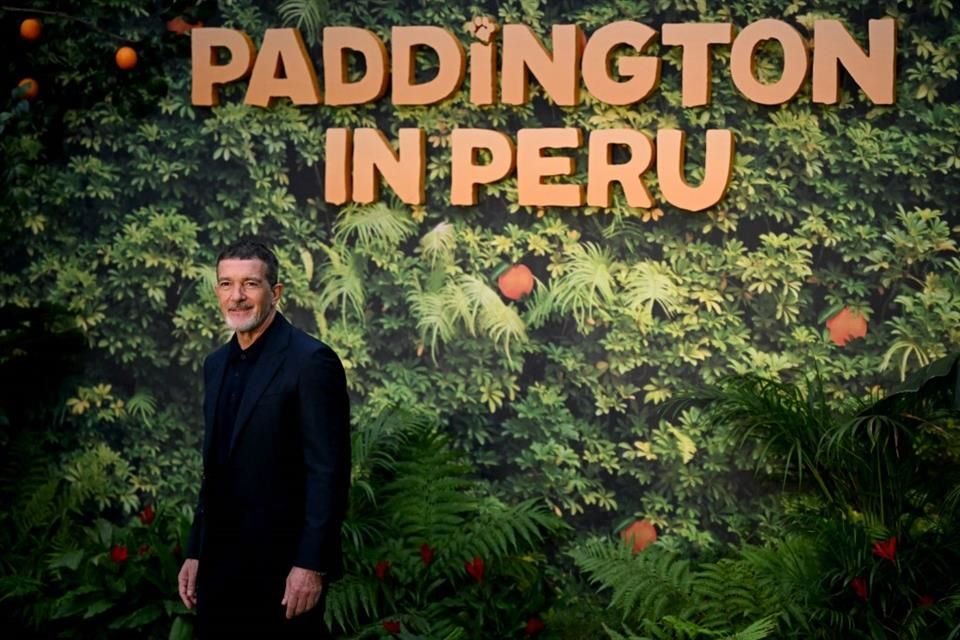 Antonio Banderas se une en esta película a la franquicia del osito.