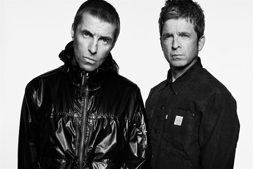 De manera breve pero entusiasta, Liam Gallagher le dijo a un fan en redes sociales que estaba impresionado con las nueva rolas de Noel para Oasis.