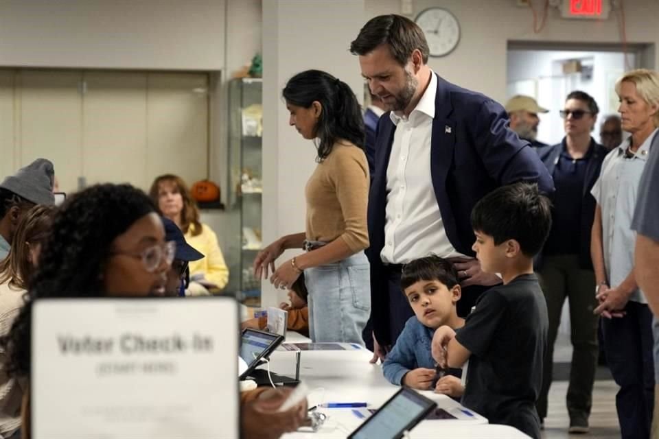 El compañero de fórmula de Donald Trump, J.D. Vance, votó en Cincinnati, Ohio, en donde declaró que espera ganar y unir a EU.