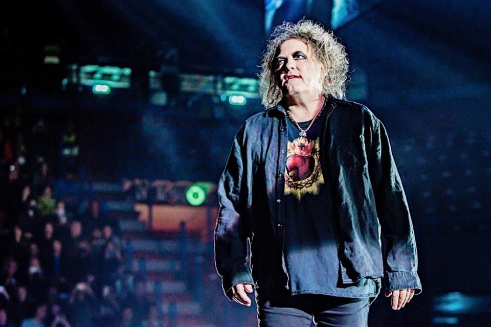 Robert Smith, líder de The Cure, explica en qué se inspiró para crear disco.