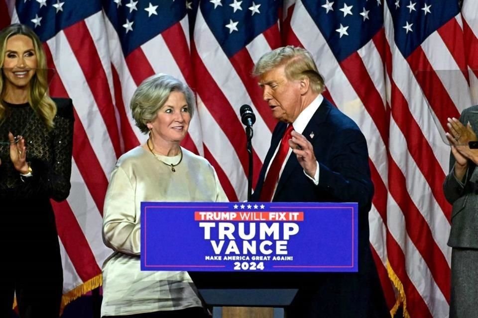 Donald Trump nombró a Susie Wiles como jefa de Gabinete en la Casa Blanca, la primera mujer en ocupar ese cargo en la historia de EU.