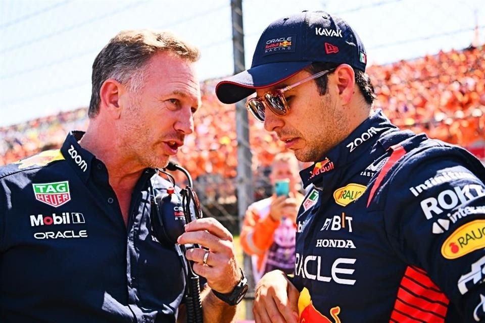 Luego que Horner, jefe de Red Bull, exhortó a Checo a analizar su futuro, fuentes aseguran que el mexicano dejaría el equipo tras Abu Dhabi.